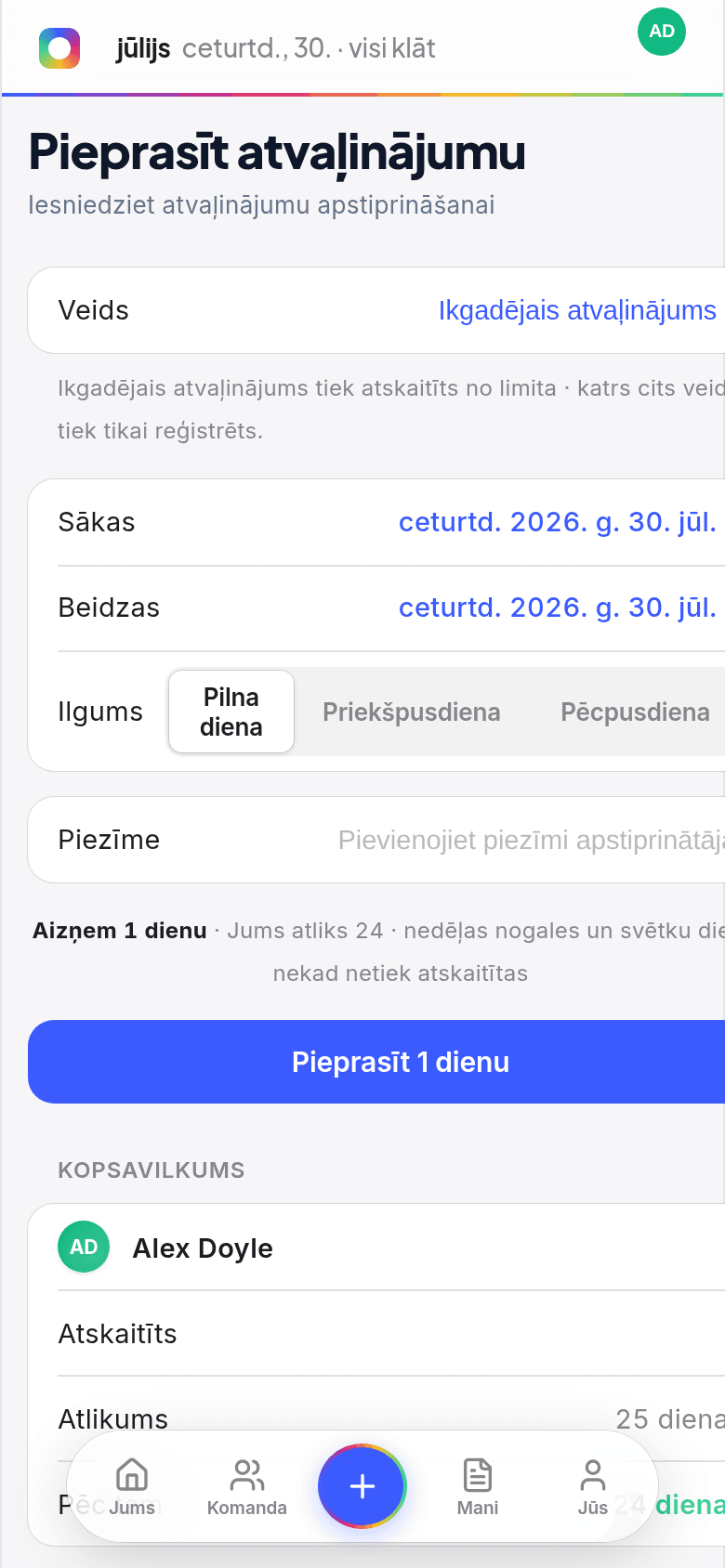 Atvaļinājuma pieprasīšana no telefona Book Time Off, kas rāda atvaļinājuma atskaitīšanu no kvotas un izvēli starp pilnu dienu un pusdienu